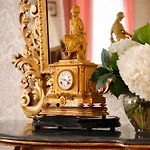 Hotel Grand Serbelloni - The Only Relais & Chateaux On