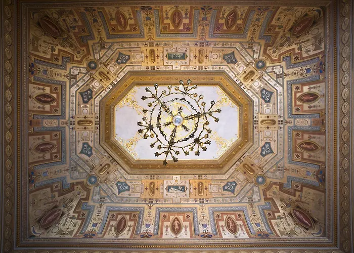 Отель Grand Serbelloni - The Only Relais & Chateaux On 5*