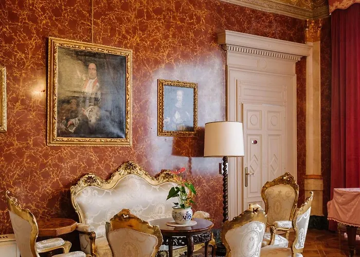 Otel Grand Serbelloni - The Only Relais & Chateaux On