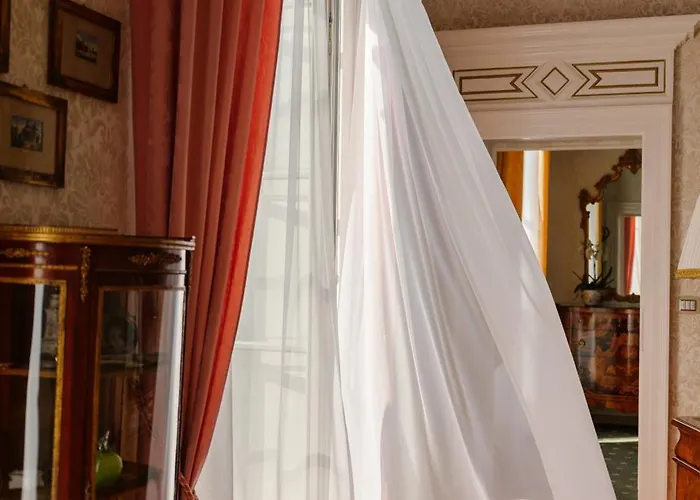 Grand Serbelloni - The Only Relais & Chateaux On 5* Белладжо