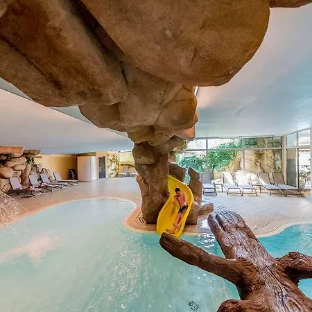 Hotel Grand Serbelloni - The Only Relais & Chateaux On Bellagio