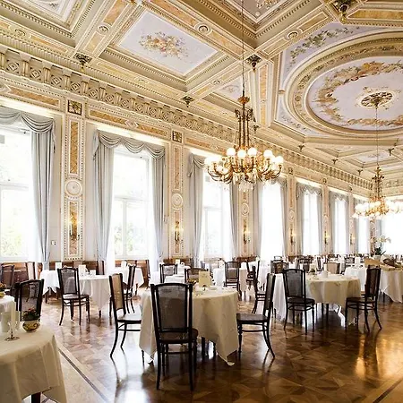 Grand Serbelloni - The Only Relais & Chateaux On Белладжо