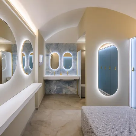 Grand Serbelloni - The Only Relais & Chateaux On