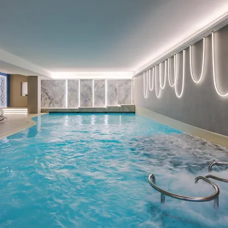 Grand Serbelloni - The Only Relais & Chateaux On