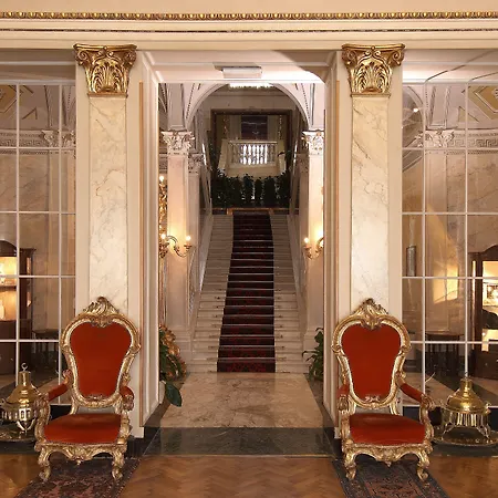 Grand Serbelloni - The Only Relais&châteaux On Hotel