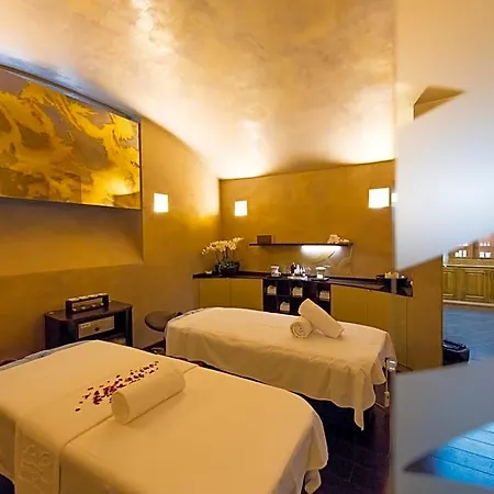 Grand Serbelloni - The Only Relais & Chateaux On
