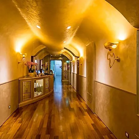 Hotel Grand Serbelloni - The Only Relais & Chateaux On Bellagio